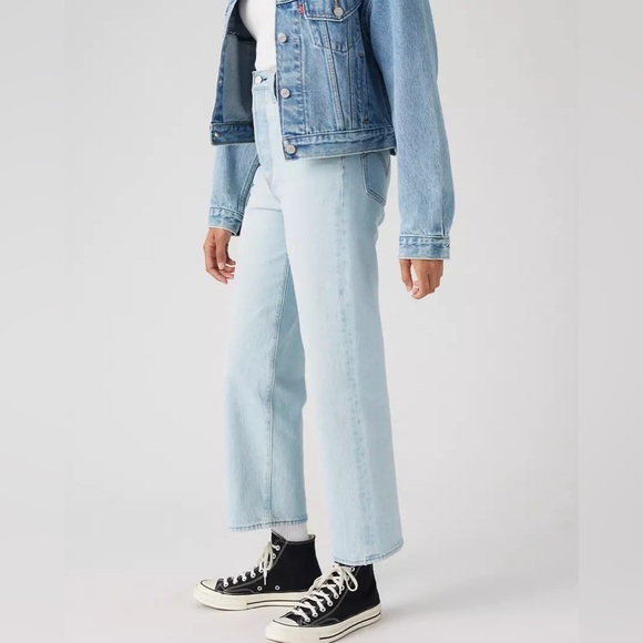 Levi’s Ribcage Straight Jeans - Picture 5 of 10